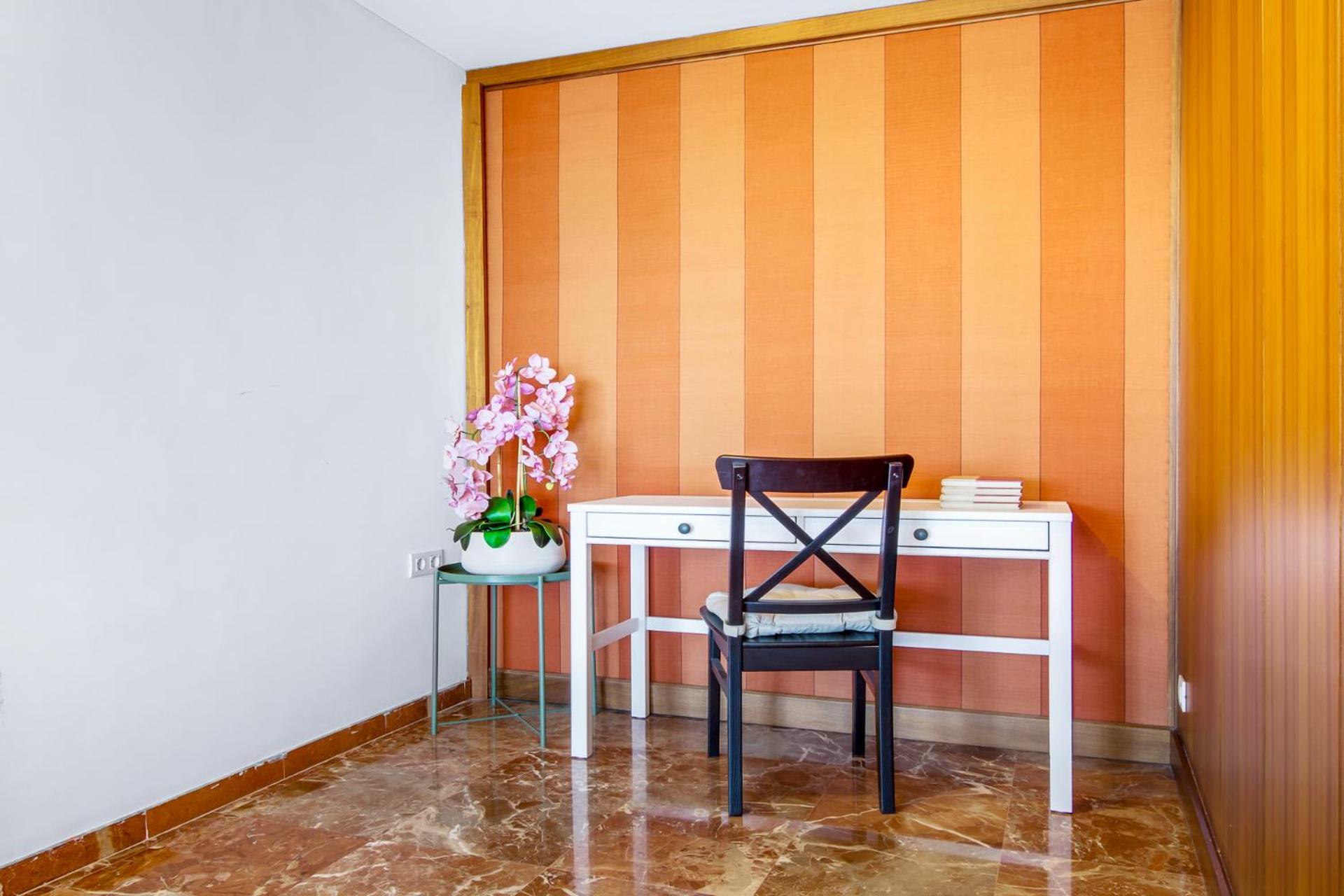 Apt Alameda De Colon Solo Familias Malaga Exterior photo